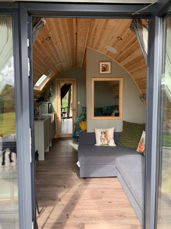 Red Squirrel Pod With Hot Tub Oban Exterior foto